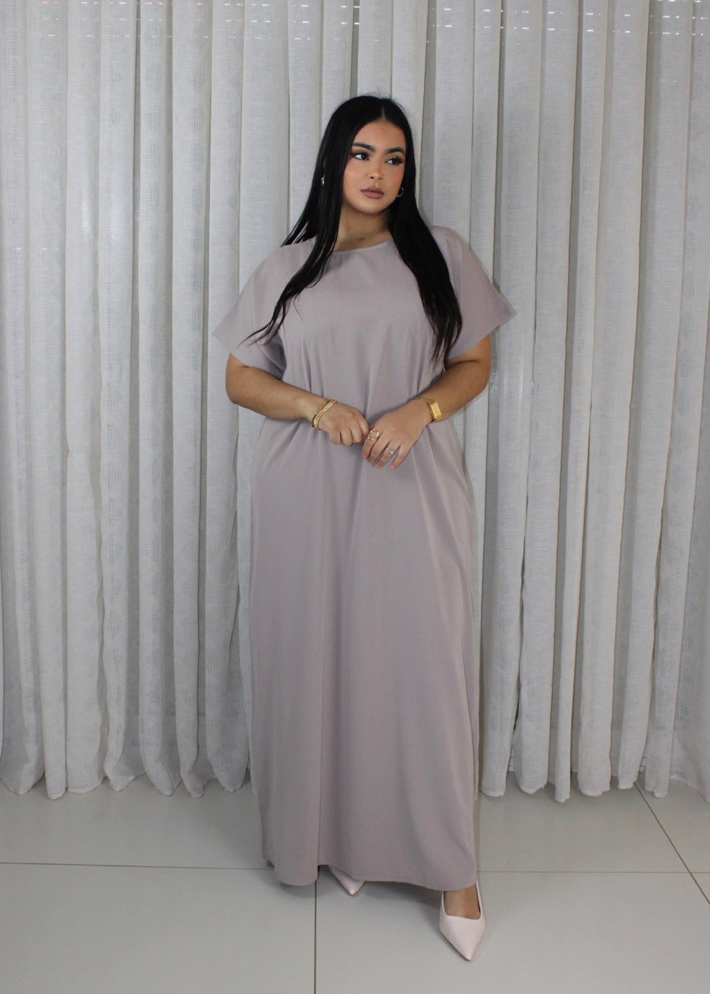 ABAYA NESRINE